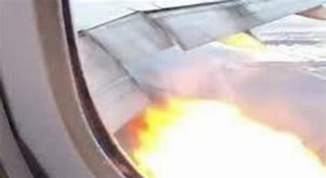 Motore in fiamme durante il decollo: aereo diretto in Cina rientra a Fiumicino