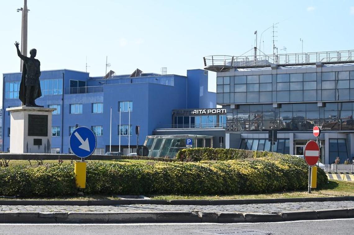 Anasped: «Una persona che conosca in maniera approfondita le dinamiche specifiche del porto di Civitavecchia»