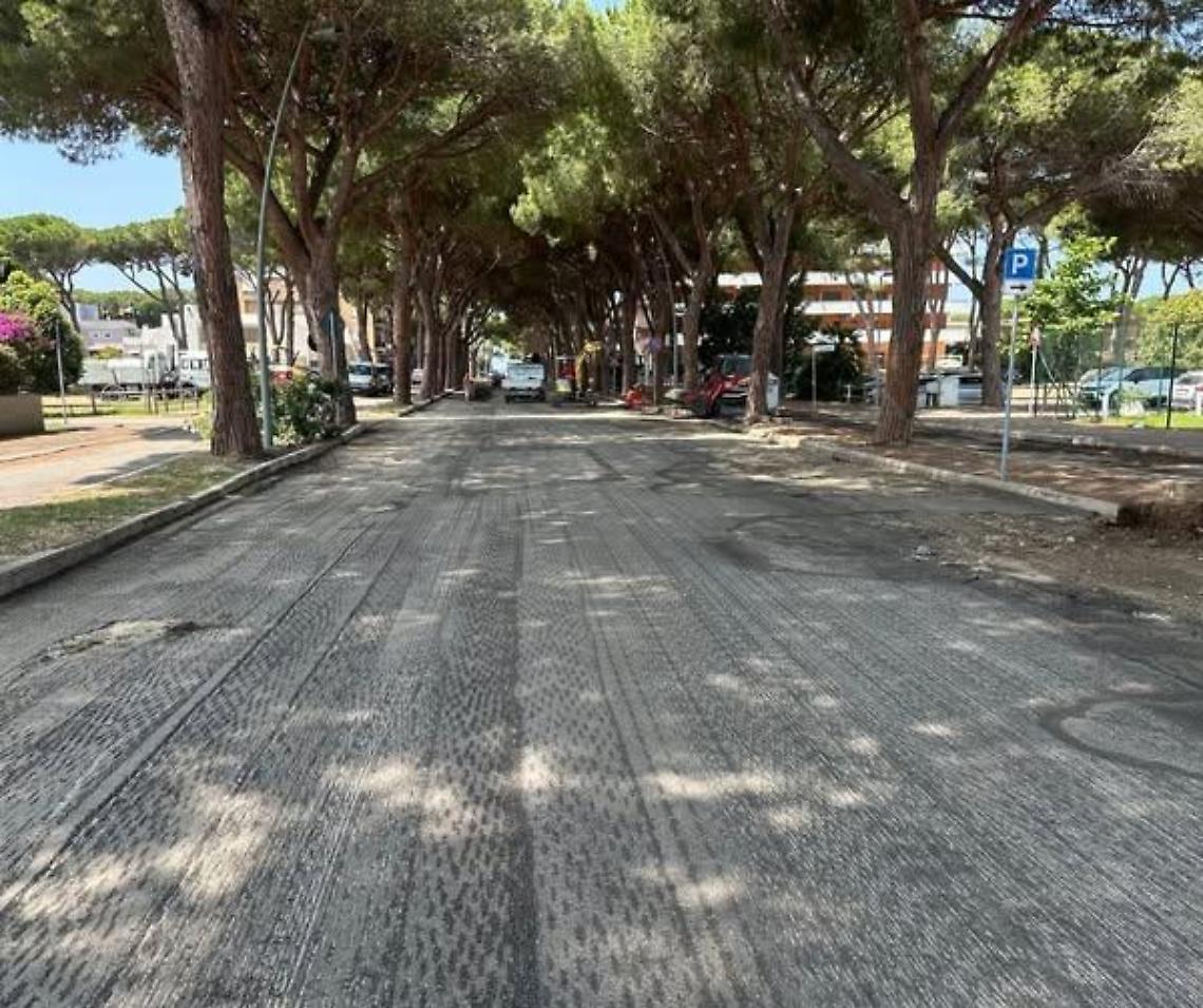 Avanti con i lavori di rifacimento delle strade al Lido di Tarquinia