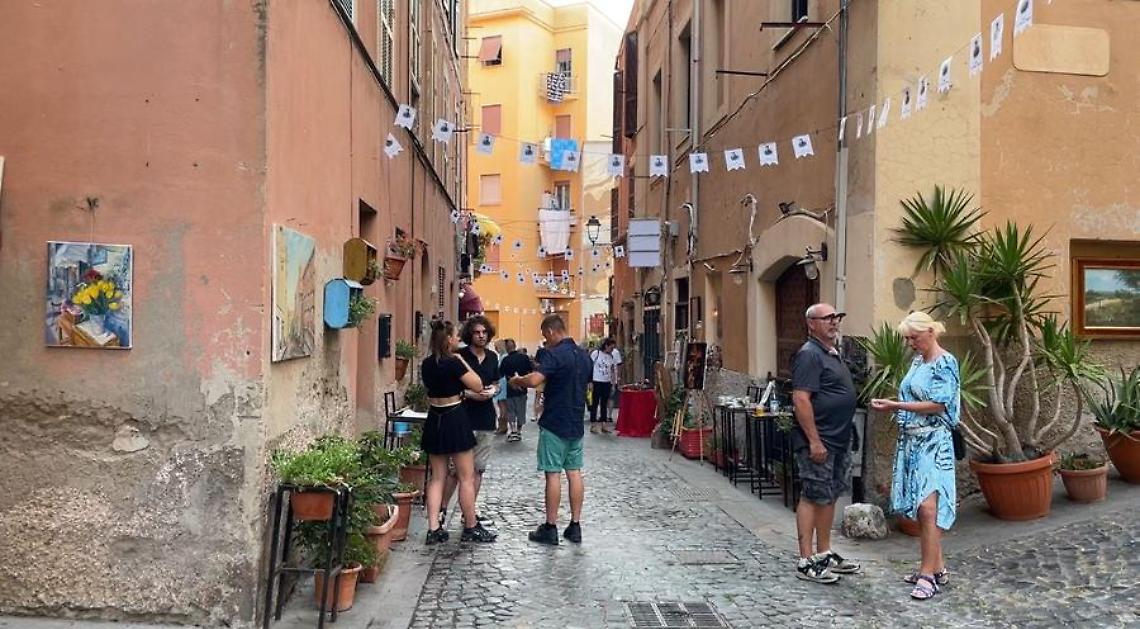 Via Pietro Manzi in festa: arte, memoria e comunit&agrave; nel cuore di Civitavecchia