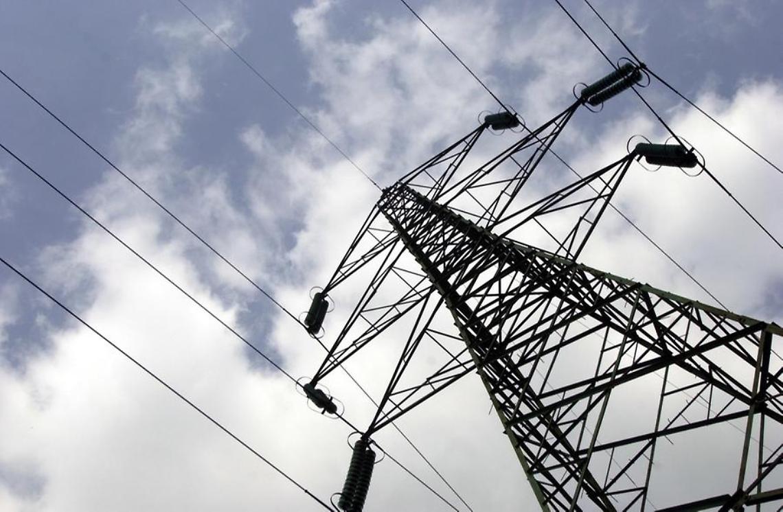 Blackout a ripetizione, sindacati contro Enel: «Rete elettrica al collasso, situazione pericolosa per il Paese»
