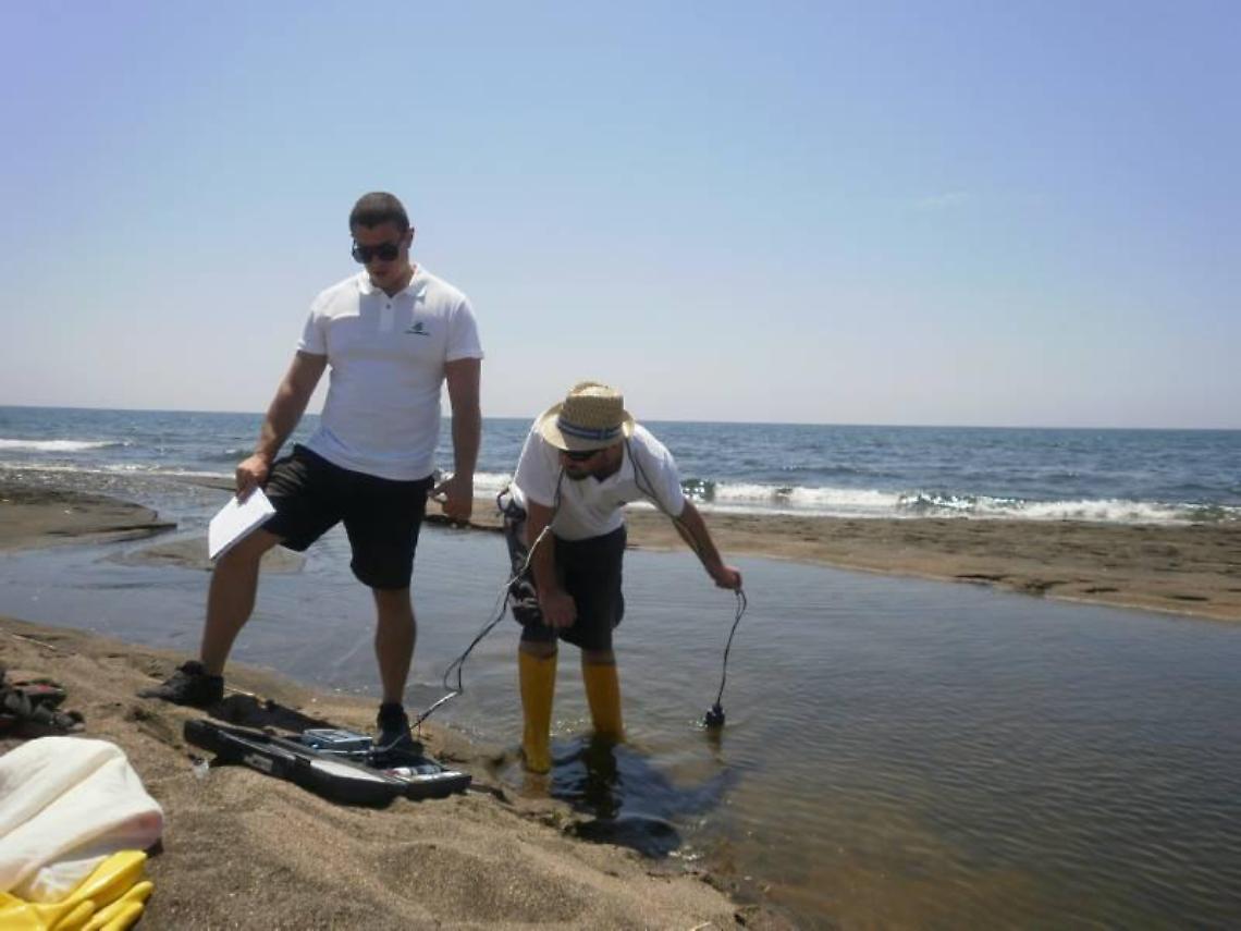 Ladispoli, sos inquinamento: escherichia coli in acqua. Scatta il divieto di balneazione