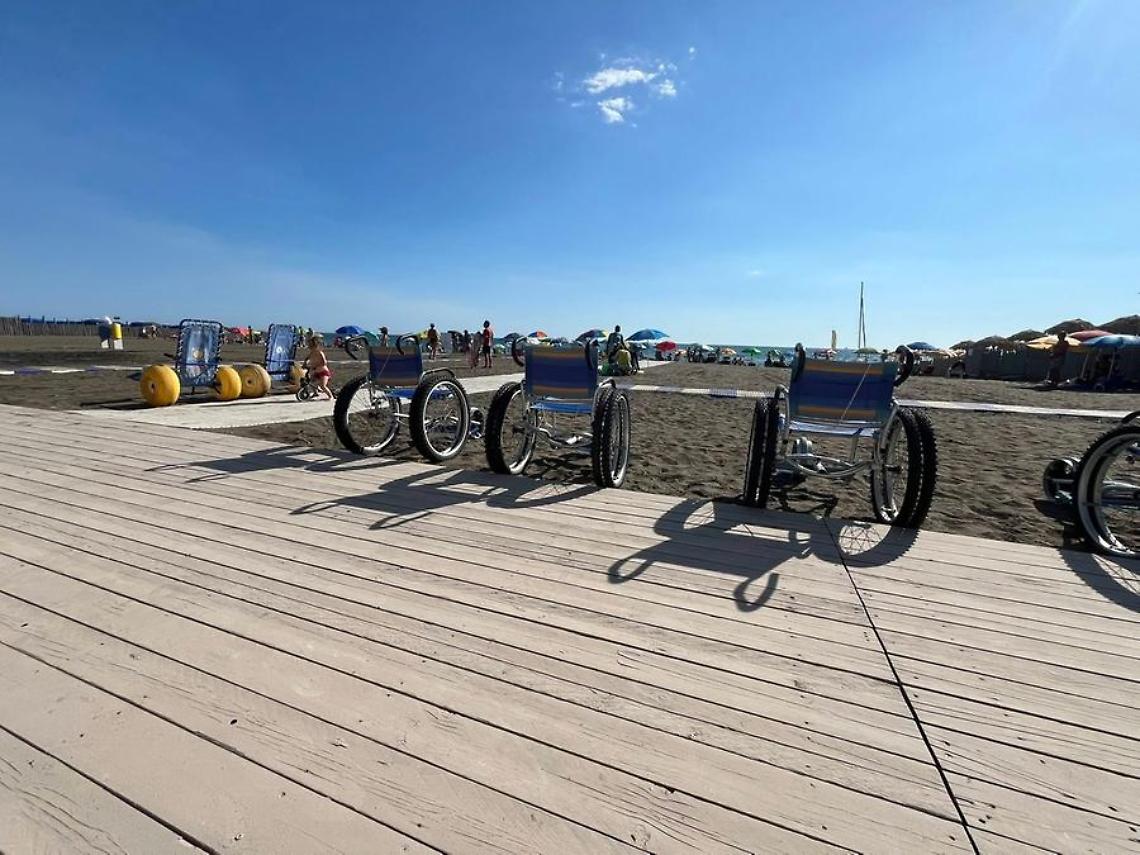 La spiaggia inclusiva resterà aperta