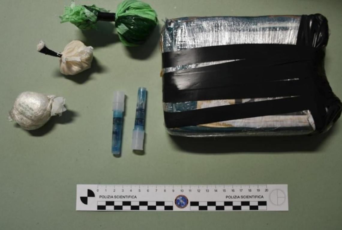 Stupefacenti, armi ed estorsioni: smantellata banda criminale
