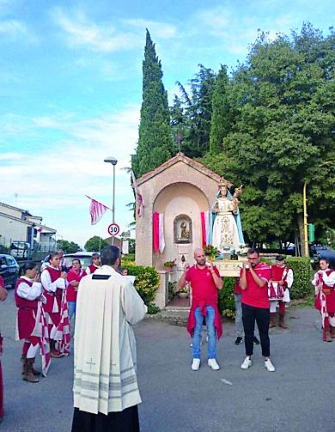Sta terminando la visita della Sacra Effigie della Madonna delle Grazie alle Contrade, in attesa dei pellegrinaggi e della Solennità dell’8 settembre