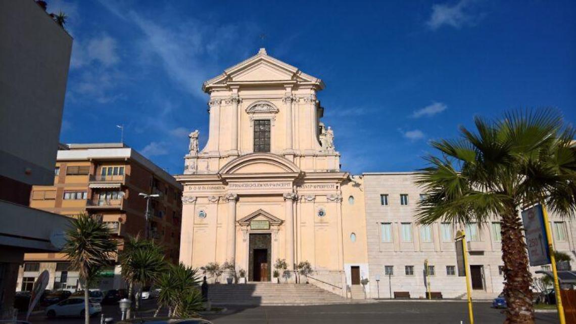Domenica su Rai 1 la messa in diretta da Civitavecchia