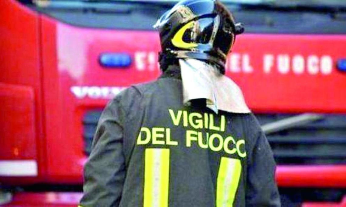 Incendio doloso al maneggio: morta una cavalla di 4 anni