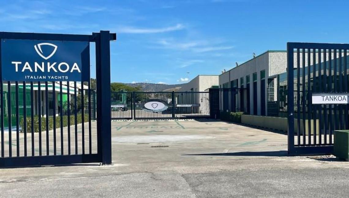 Vertice al Pincio tra Comune e Tankoa Yachts