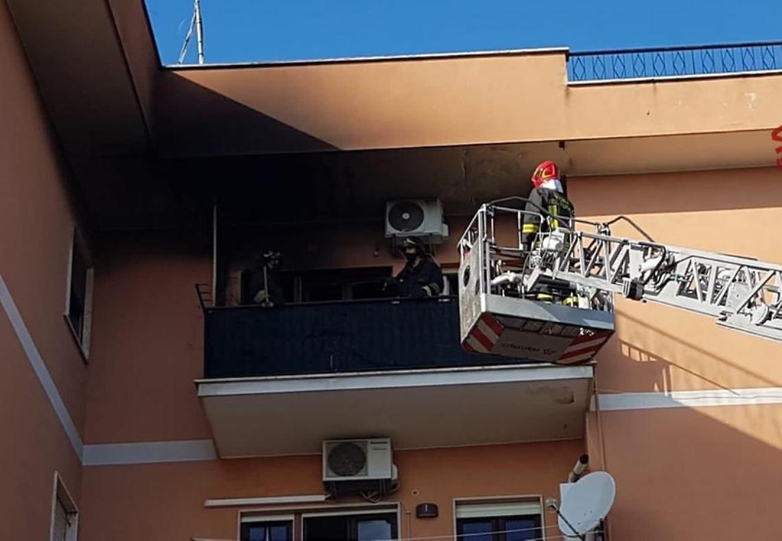 «Un’autoscala per i vigili del fuoco»