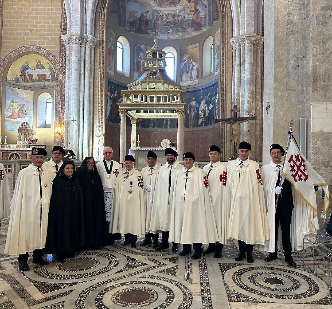 Il tarquiniese Simone Luciani nuovo cavaliere per la delegazione di Civitavecchia-Tarquinia dell’Ordine equestre del Santo Sepolcro di Gerusalemme