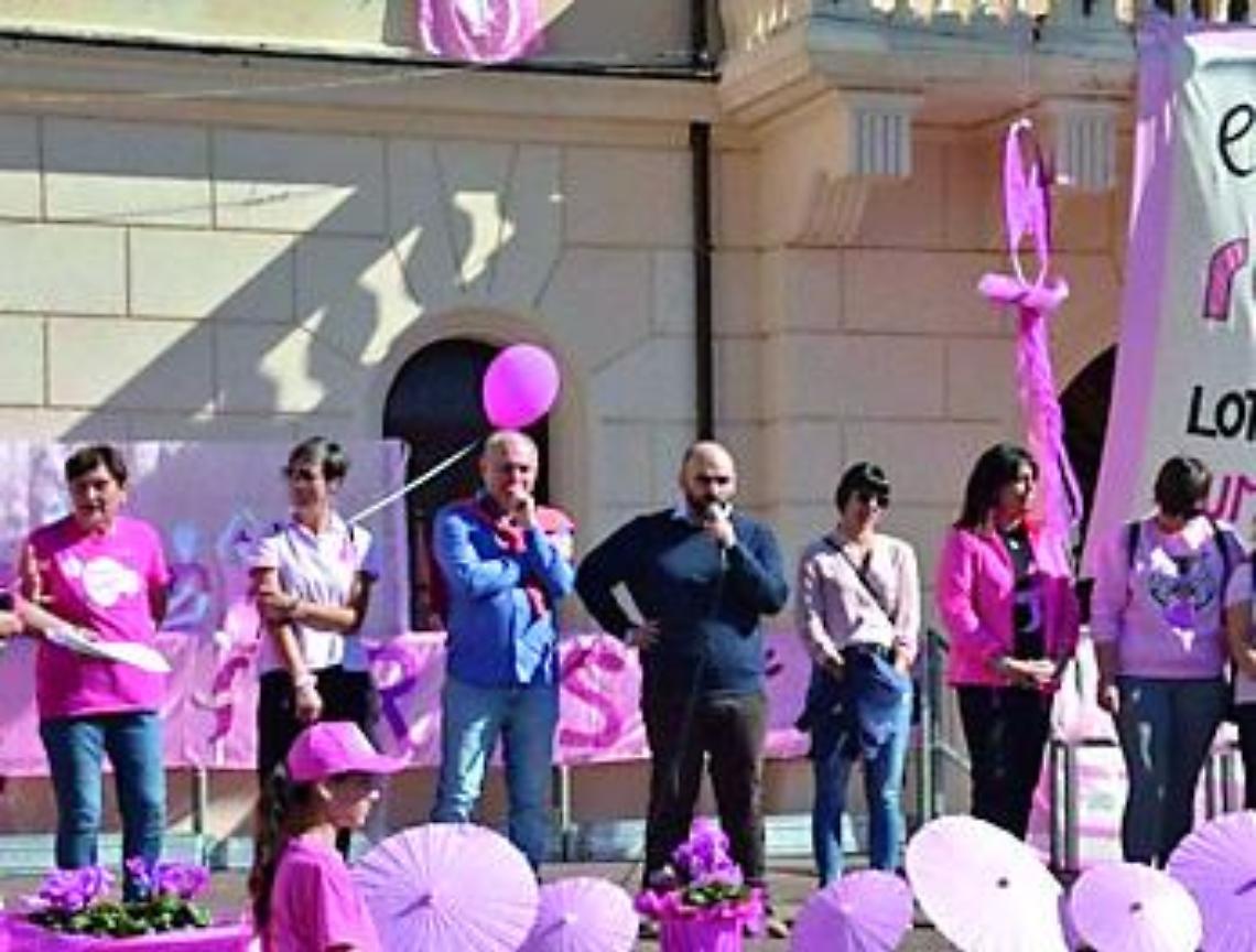 “Emozioni in rosa” tra solidarietà e prevenzione: ad Allumiere la XXII edizione sotto il segno dell’ombrello