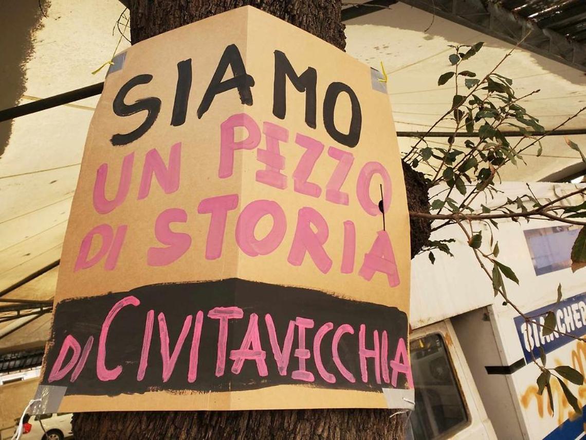Mercato, si riaccende il dibattito sul futuro degli alberi