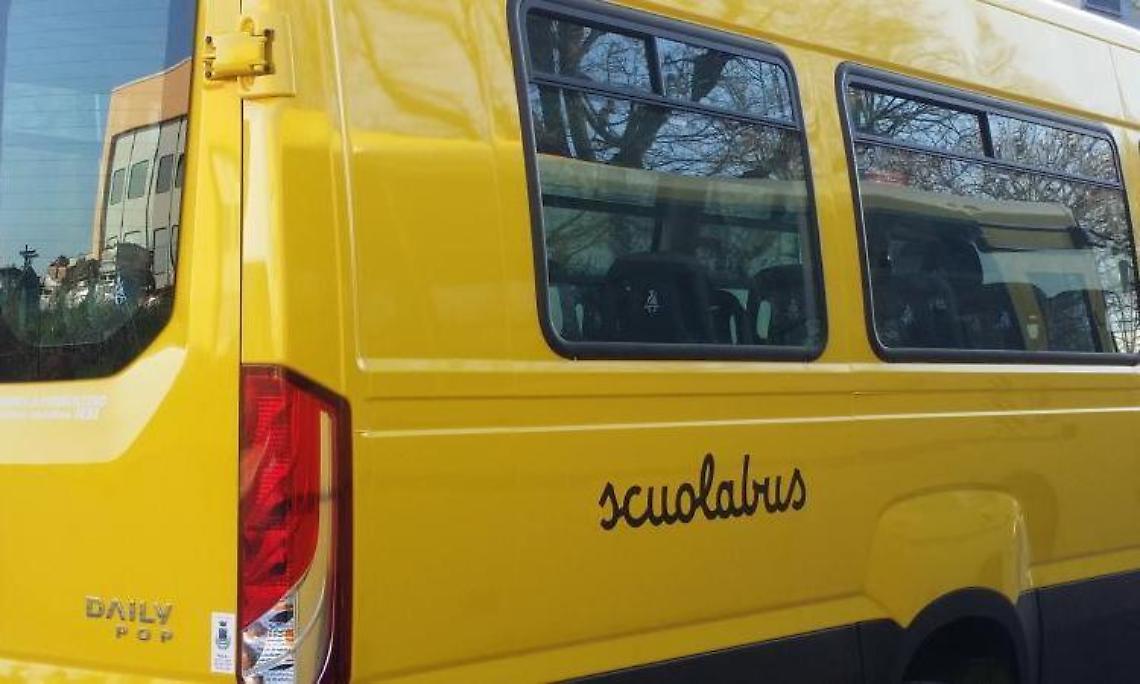 Scuolabus Centro, Marino: «Si paga il biglietto per restare a piedi»