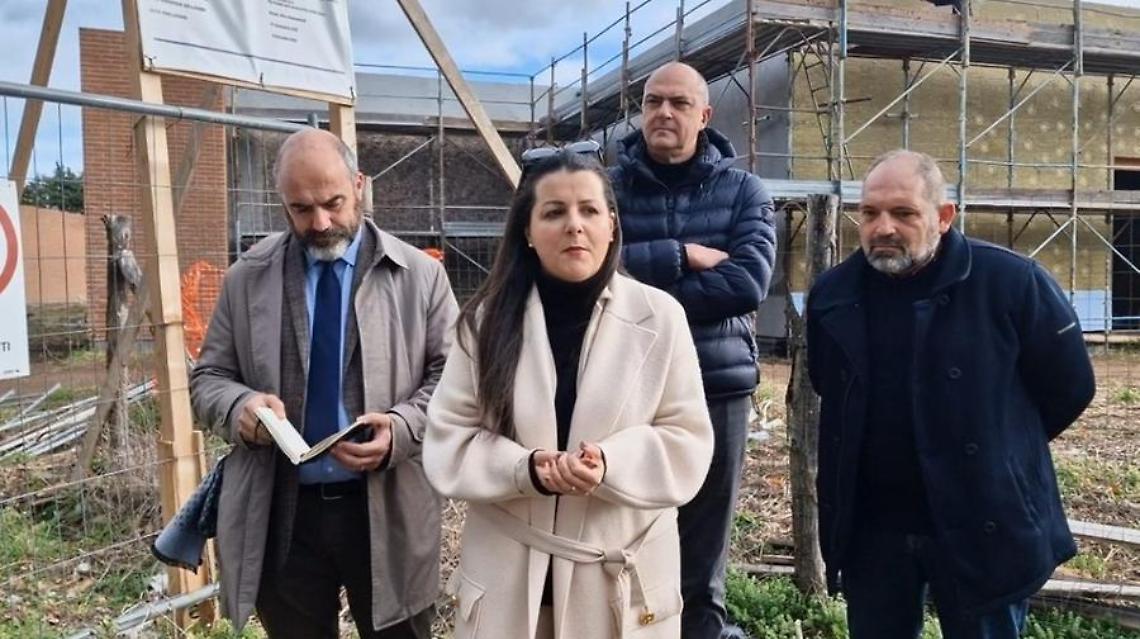 Viterbo, la Boat “naviga” verso il varo
