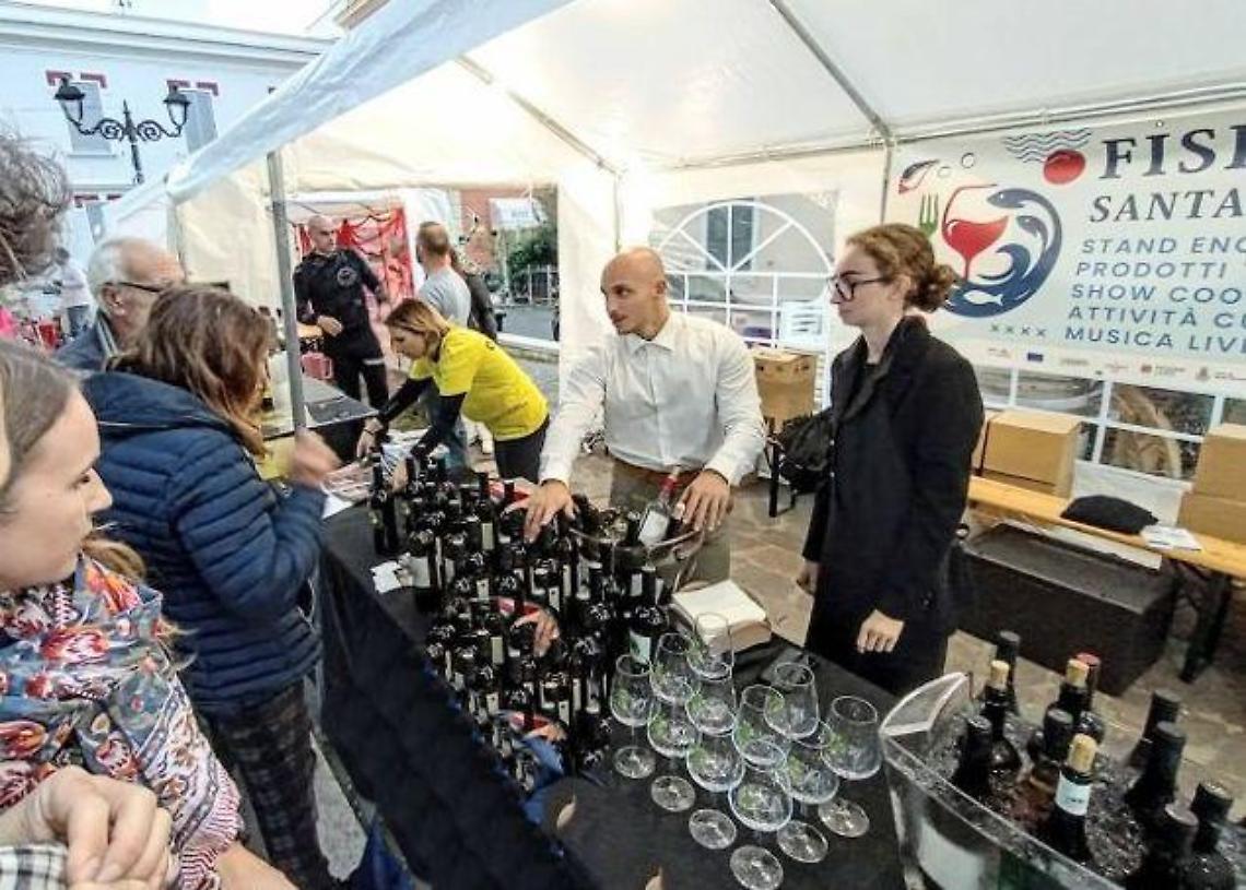 Pescatori, produttori di eccellenze enogastronomiche, chef, ristoratori, scuole e associazioni insieme per un racconto collettivo del mare e delle sue tradizioni