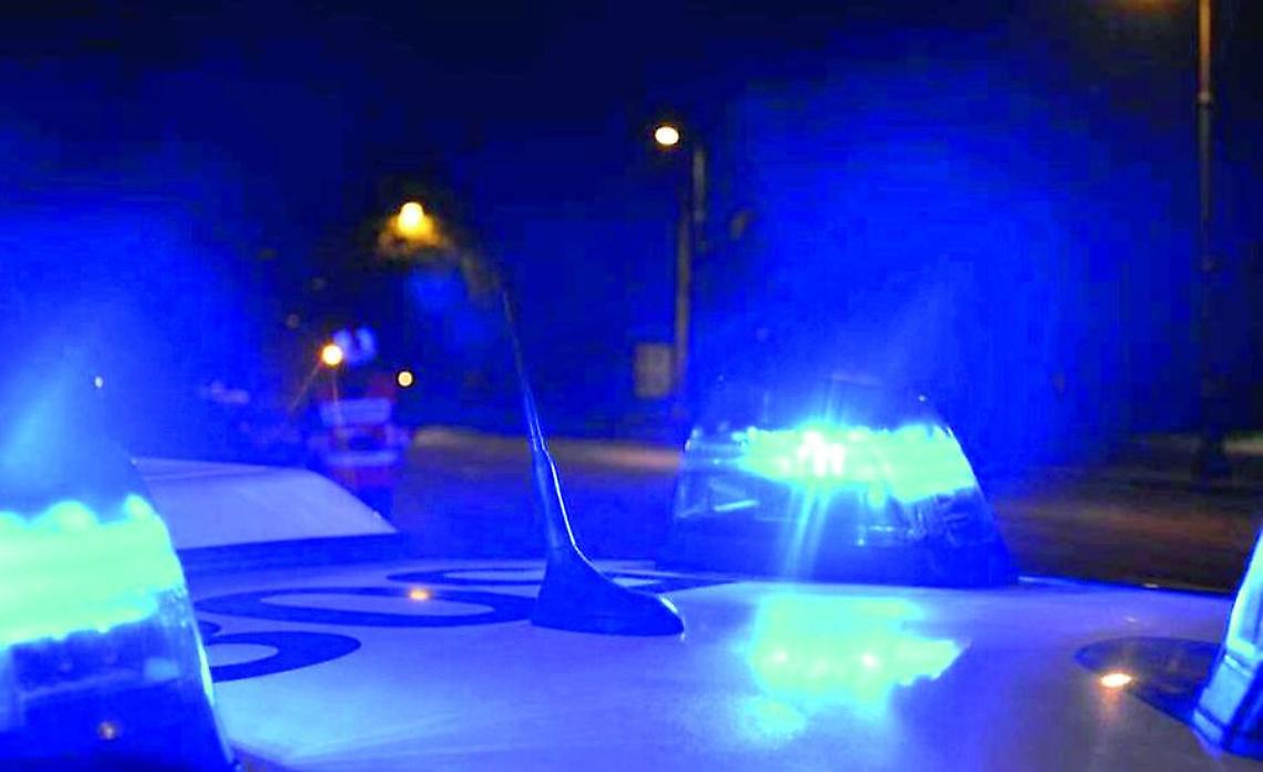 Dà in escandescenze e si scaglia contro un carabiniere