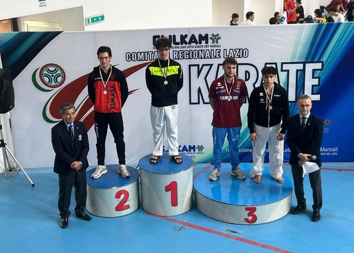 La Mabuni alza le braccia al cielo: Miceli agli Italiani