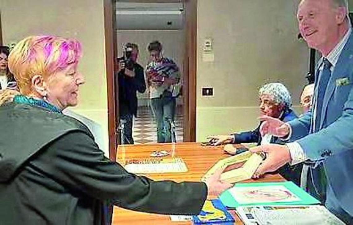 Premio per la letteratura a Eugenia Serafini