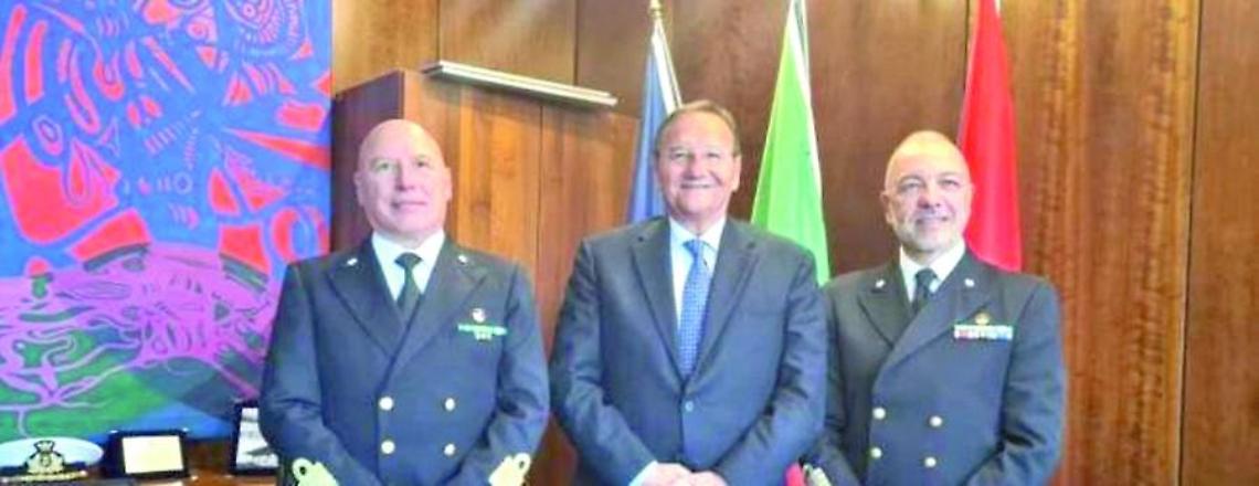 Il direttore marittimo del Lazio in visita agli uffici della Capitaneria