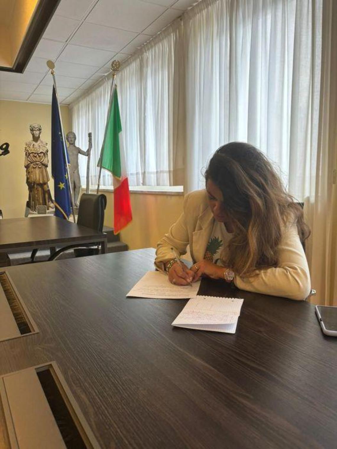 Santa Marinella, Baciu: «Tenendo riservato il parere del segretario comunale, Minghella ha impedito all’opposizione di presentare in aula un atto relativo alla sua delega»