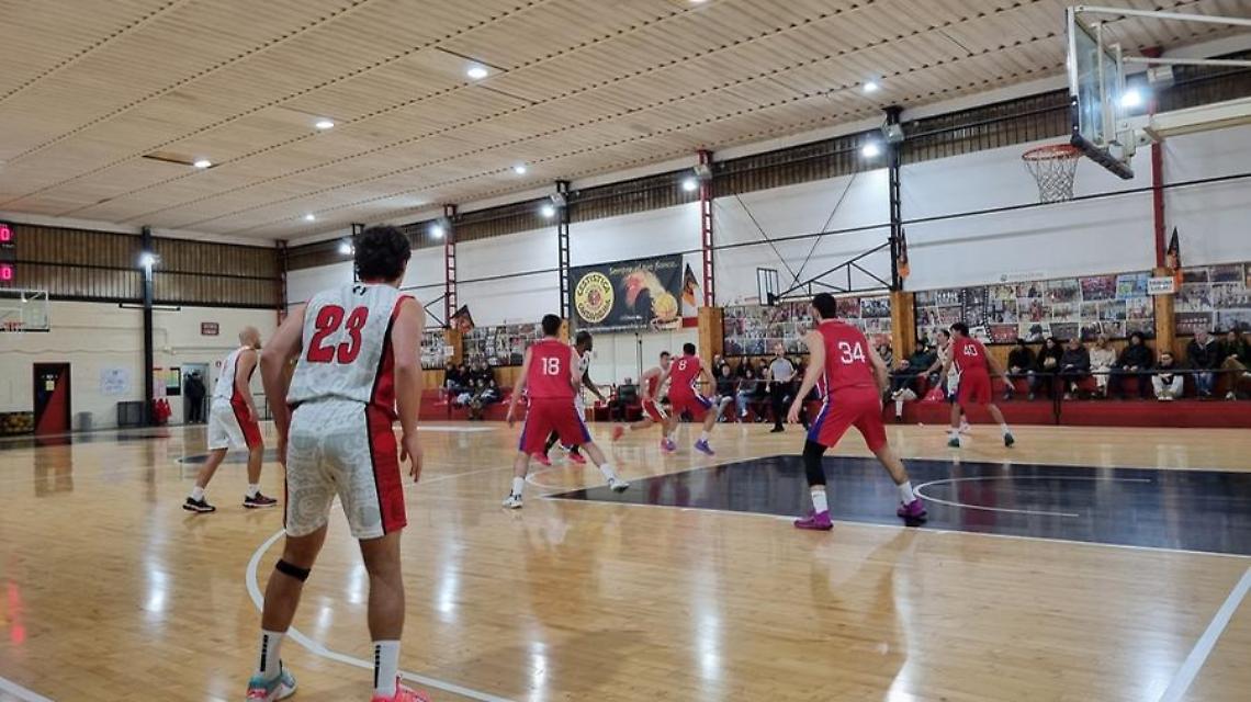 Cestistica: l’ultimo quarto condanna i rossoneri