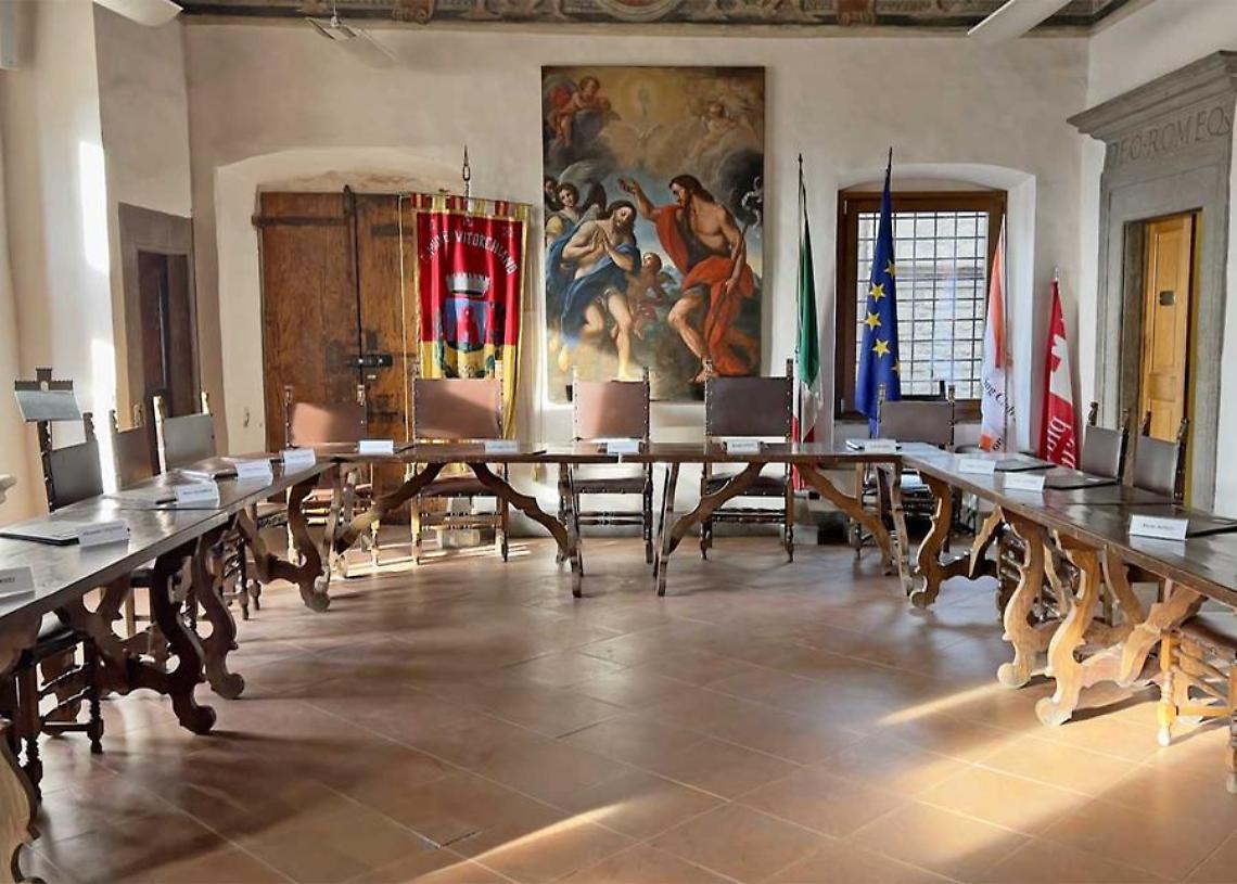 Via libera al marciapiede per Paparano