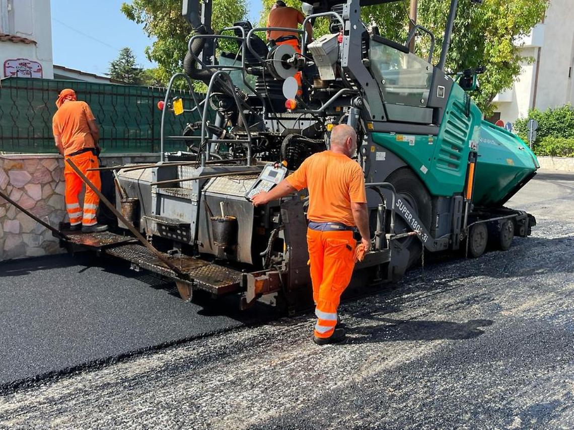 Il piano contro le buche arriva in via Pelagalli