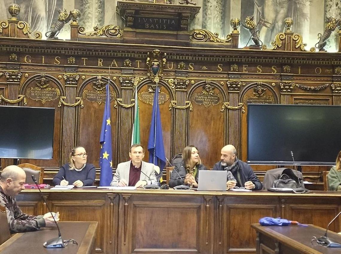 Viterbo: servizi cimiteriali, passo indietro del Comune