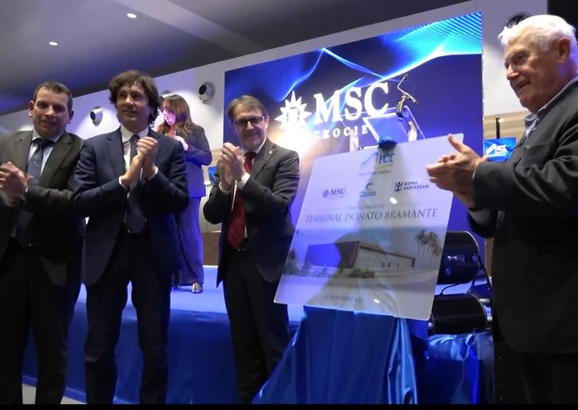 Taglio del nastro per il nuovo terminal Bramante