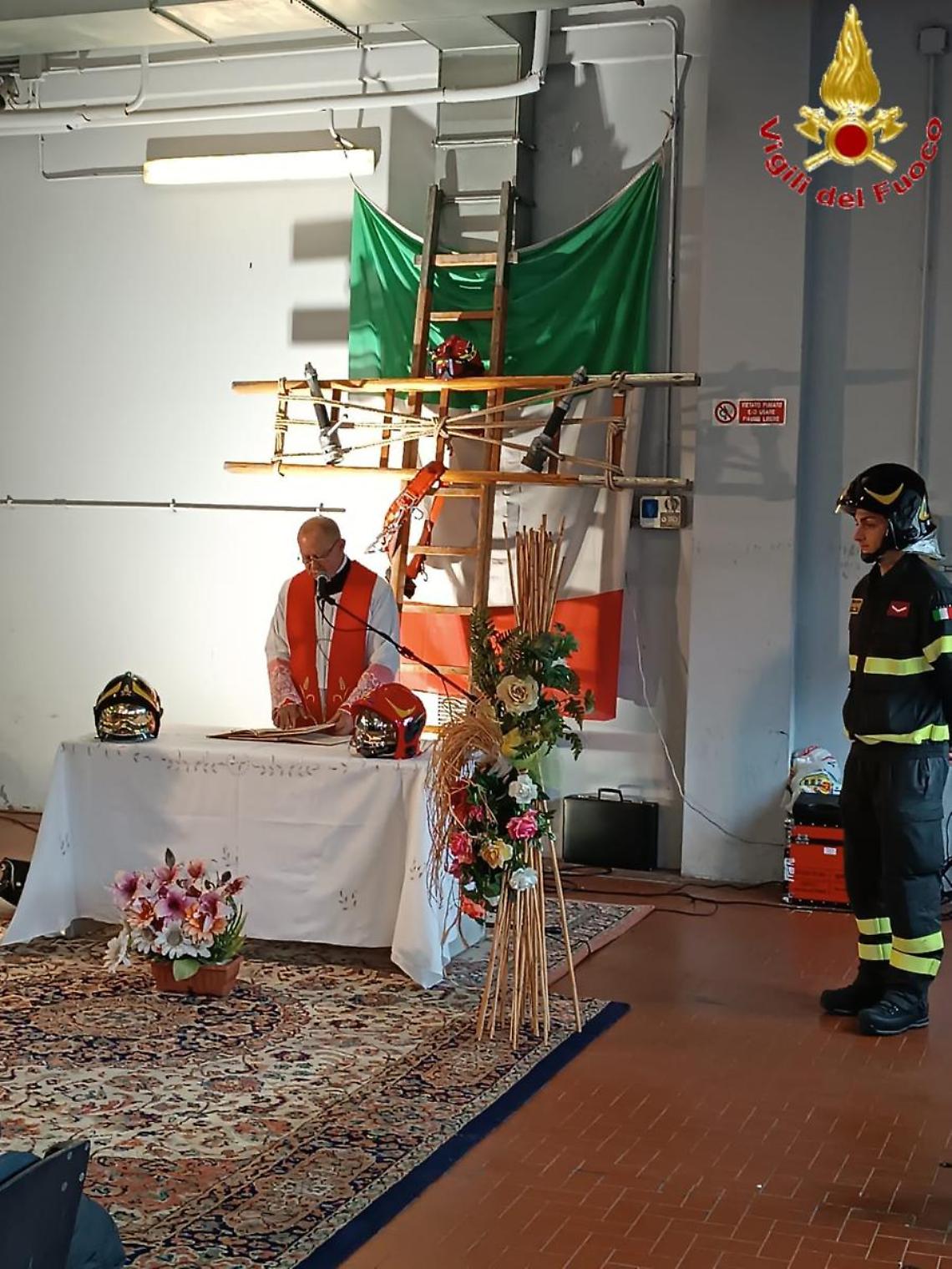 Caserma Bonifazi, una giornata di festa nel segno di Santa Barbara