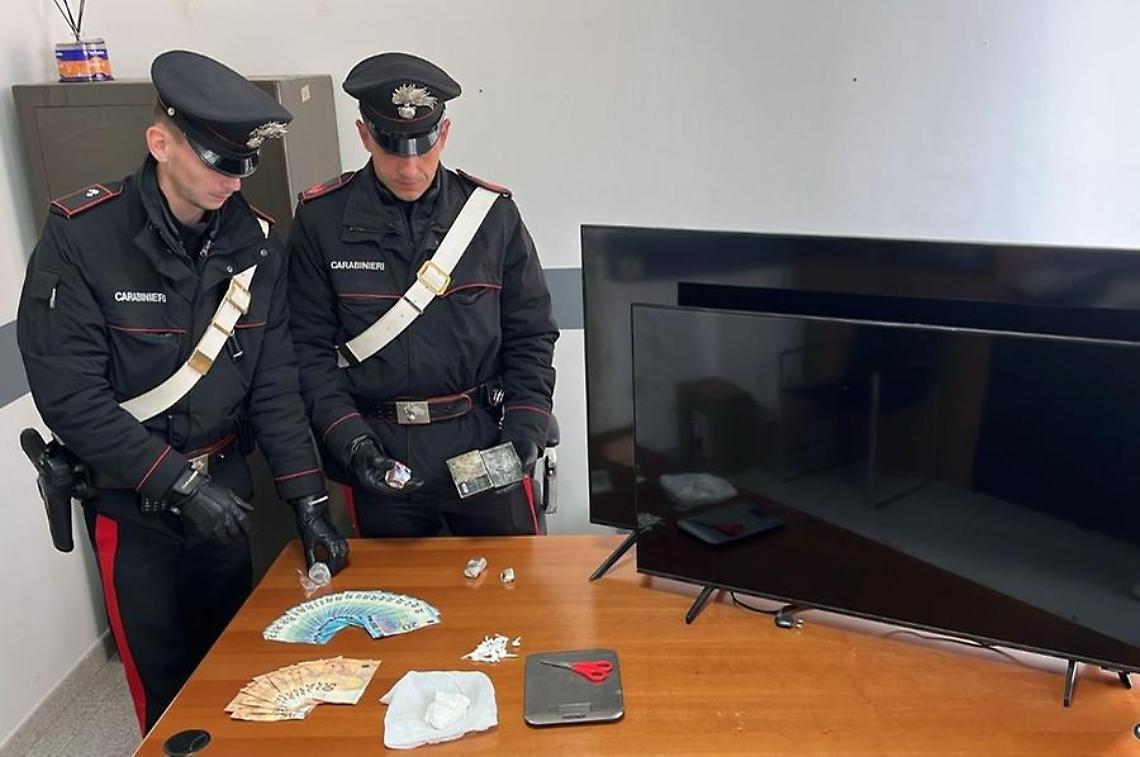 Spaccio di droga e furti: 33enne arrestato dai Carabinieri di Santa Marinella