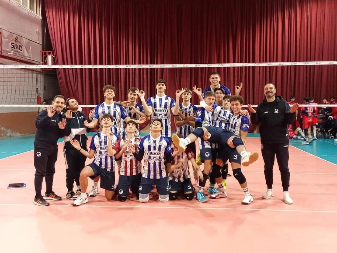 Etruria, momento di giubilo dopo la vittoria alla Corsini-La Rosa