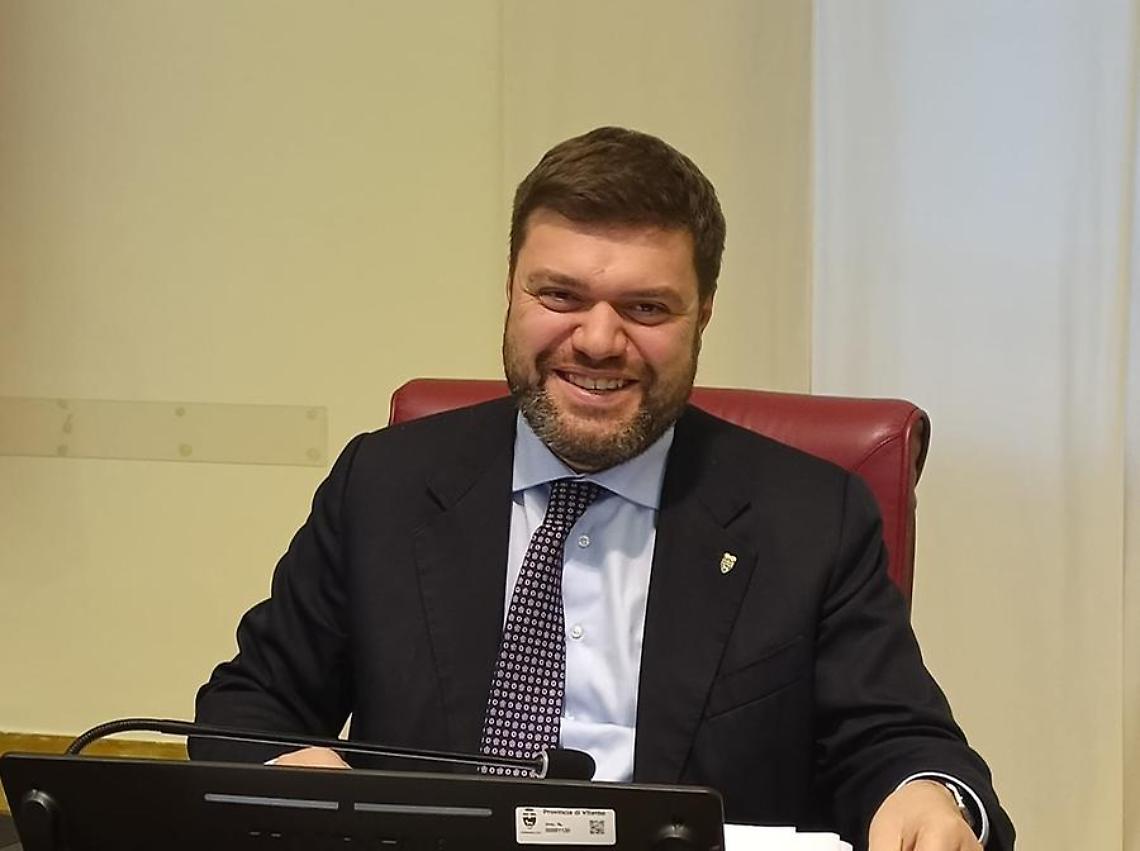 «Investimenti di quasi 30 milioni per viabilità e più di 24 per le scuole»