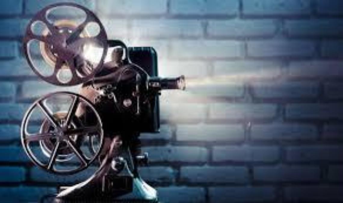 In piazza Aldo Moro tornano i film per bambini