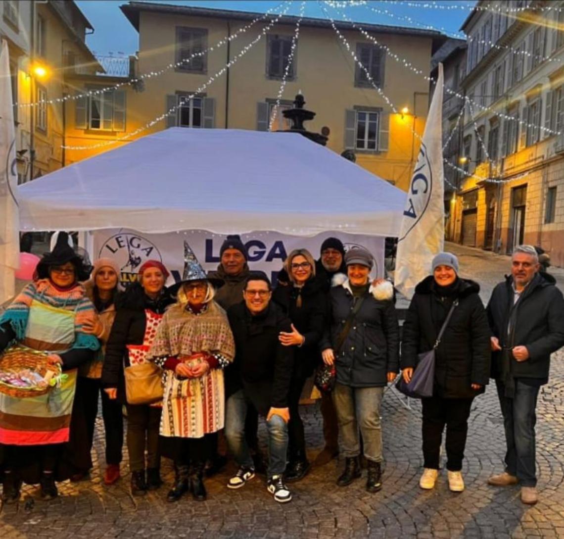Viterbo: torna la Befana della Lega in piazza delle Erbe