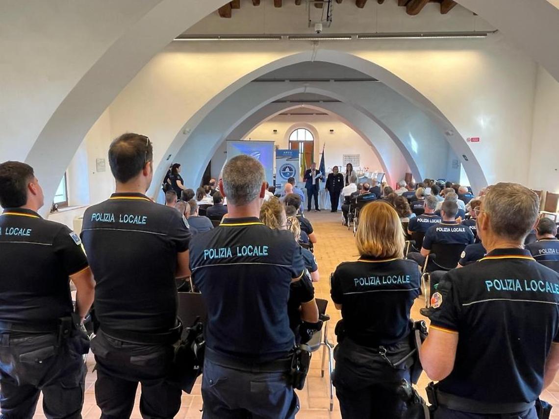 Aumento di personale previsto nel 2026 ma i vigili urbani sono sempre pochi