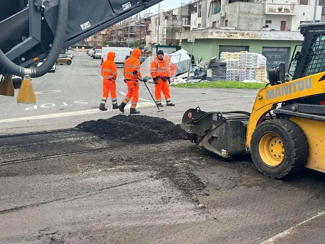 &laquo;Via Mario Pelagalli, lavori in corso&raquo;. Ma dal mare alle campagne gli abitanti non ci stanno