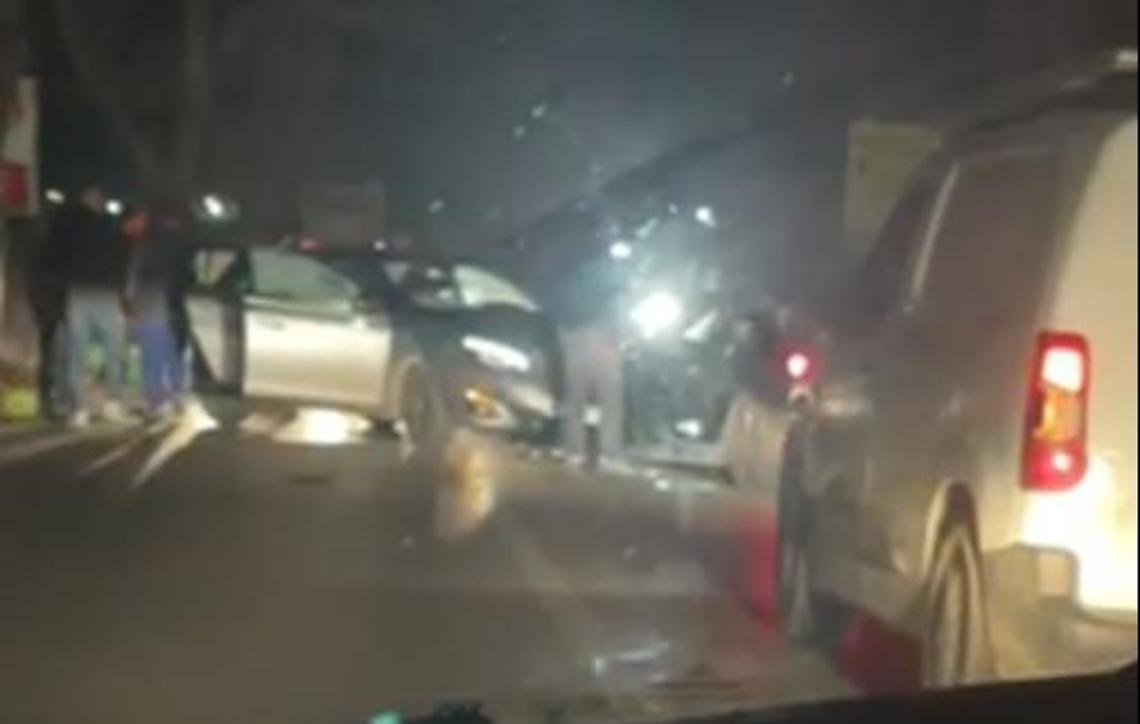 Viterbo: scontro frontale lungo la Cassia Nord, due feriti