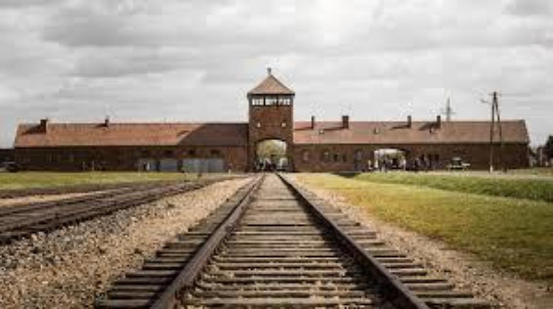 Giorno della Memoria, il Cine Club della Biblioteca propone il film di Taika Waititi