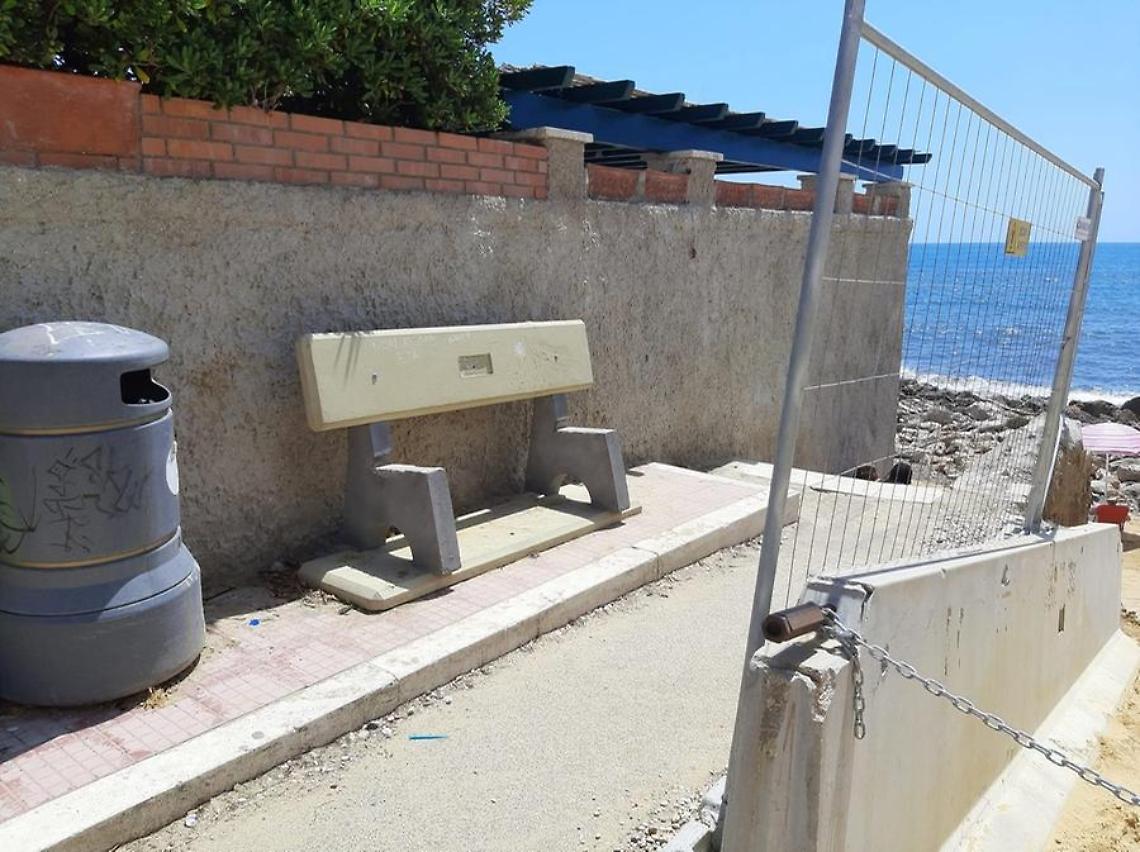 La citt&agrave; dimentica la panchina gialla di Giulio Regeni