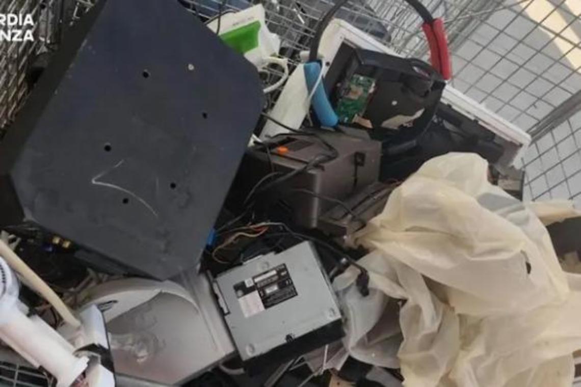 &laquo;Usate i servizi comunali, non affidatevi all&rsquo;illegalit&agrave;&raquo;