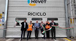 Revet (Gruppo Plures) avvia la seconda linea di produzione dell’impianto di riciclo plastiche post-consumo a Pontedera