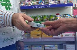 Raccolta del farmaco, donati 300 farmaci