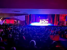 &lsquo;&rsquo;Danzando, cantando&rsquo;&rsquo;, verso il sold out