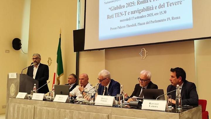 Roma e Fiumicino tra Reti TEN-T e navigabilità del Tevere