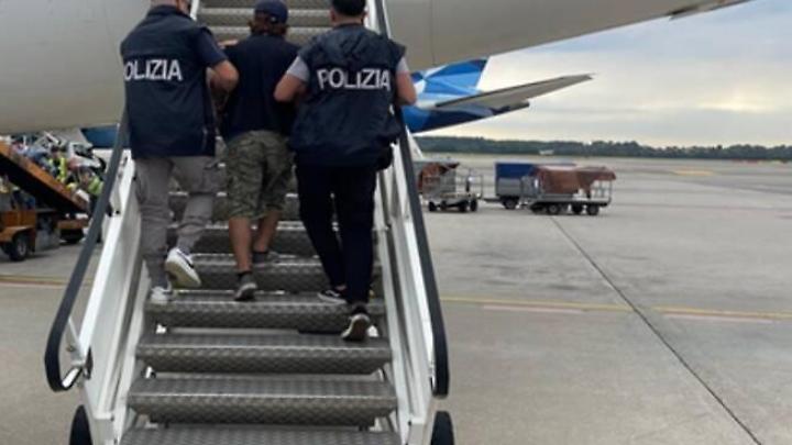 Detenuti pericolosi, espulsi in due