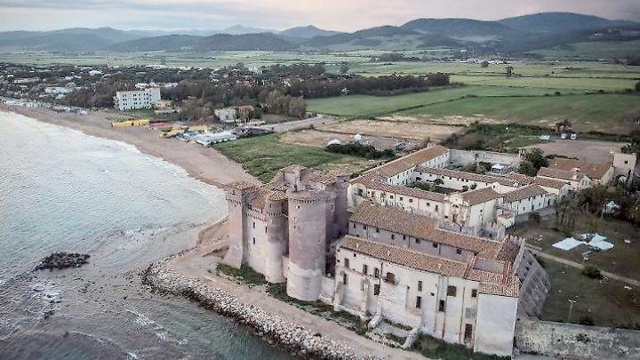 Tidei presenta una proposta di affidamento temporaneo dei servizi museali del castello di Santa Severa
