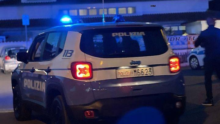 Risse con spranghe e bastoni: altra notte di Far West