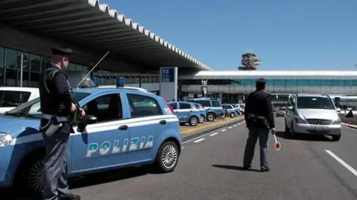 Lo prende a pugni e tenta di soffocarlo durante una tentata rapina: arrestato