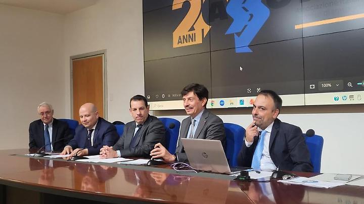 Autotrasporto, tempi di attesa e legalit&agrave;: Assotir accende i riflettori sulla Legge 105/2025